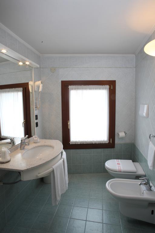 Albergo Alla Campana Dolo Bagian luar foto