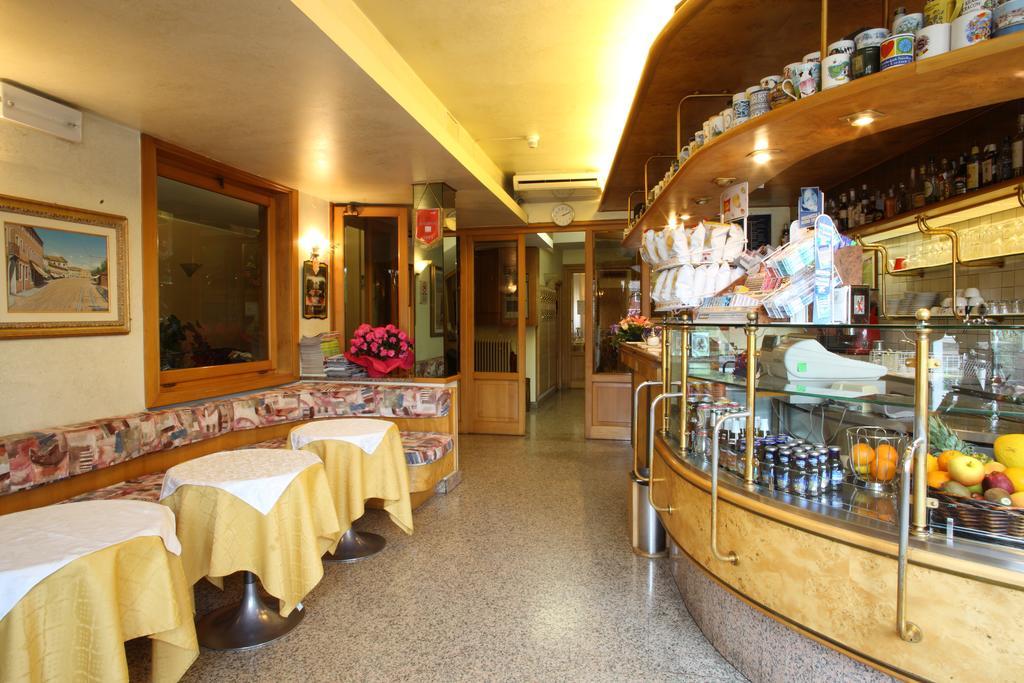 Albergo Alla Campana Dolo Bagian luar foto